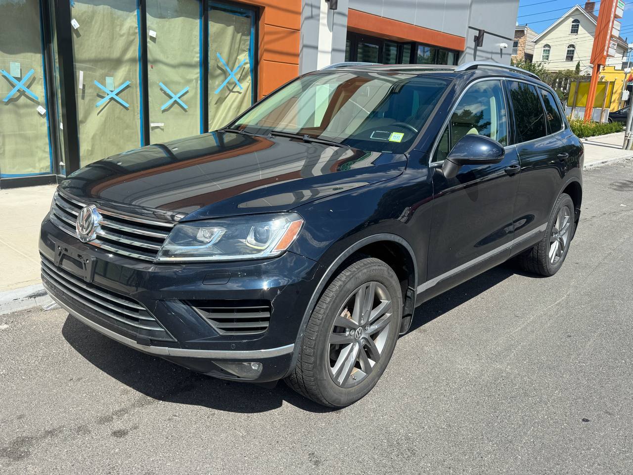 Used Car - 2015 Volkswagen Touareg V6 Lux for Sale in Staten Island, NY