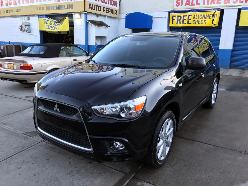 Used 2012 Mitsubishi Outlander Sport SE SUV 9,490.00