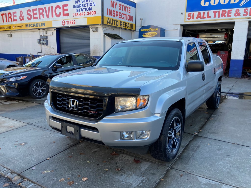 Used Car - 2014 Honda Ridgeline Sport 4x4 Crew Cab for Sale in Staten Island, NY