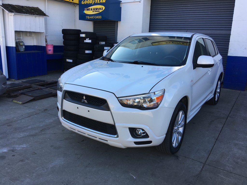 Used Car - 2011 Mitsubishi Outlander Sport SE AWD for Sale in Staten Island, NY