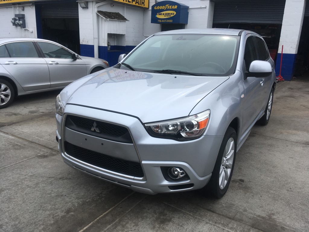 Used Car - 2011 Mitsubishi Outlander Sport SE for Sale in Staten Island, NY