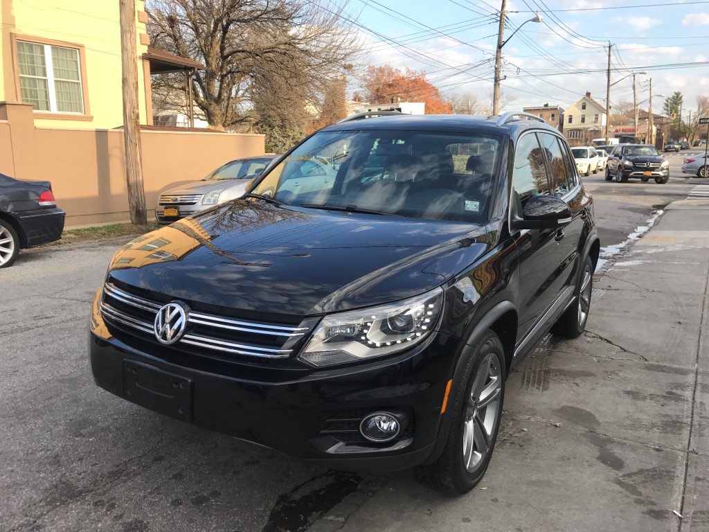 Used Car - 2017 Volkswagen Tiguan for Sale in Staten Island, NY