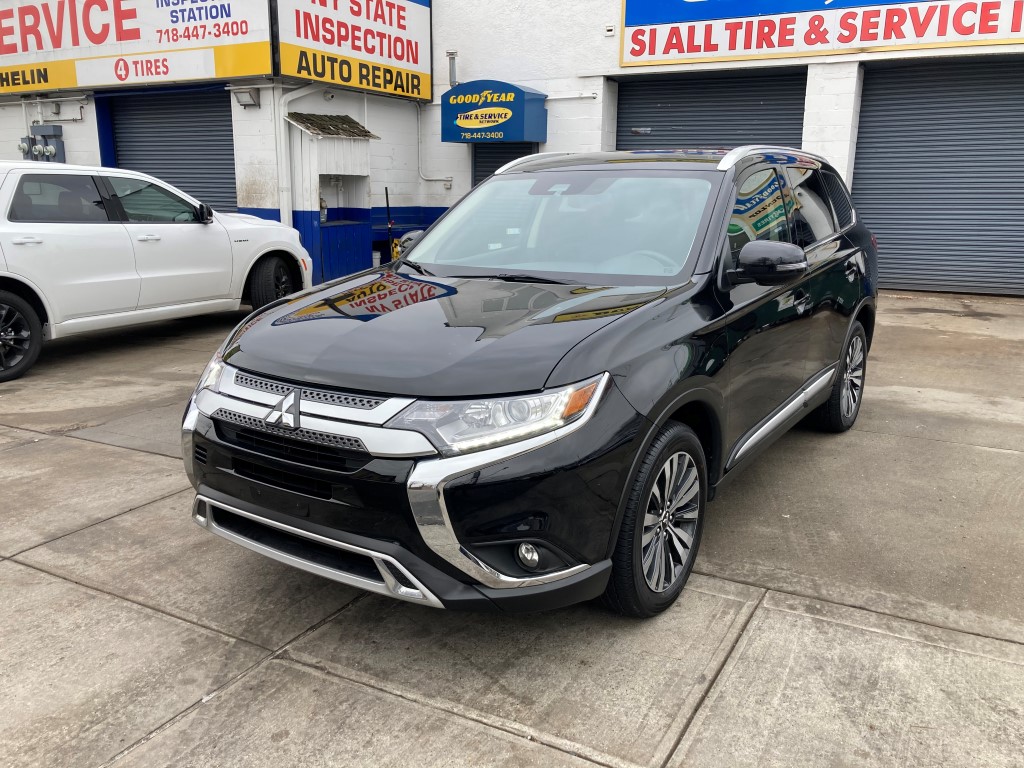 Used Car - 2020 Mitsubishi Outlander SEL AWD for Sale in Staten Island, NY