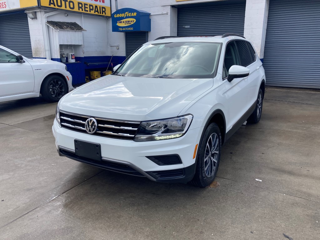 Used Car - 2020 Volkswagen Tiguan SE AWD for Sale in Staten Island, NY