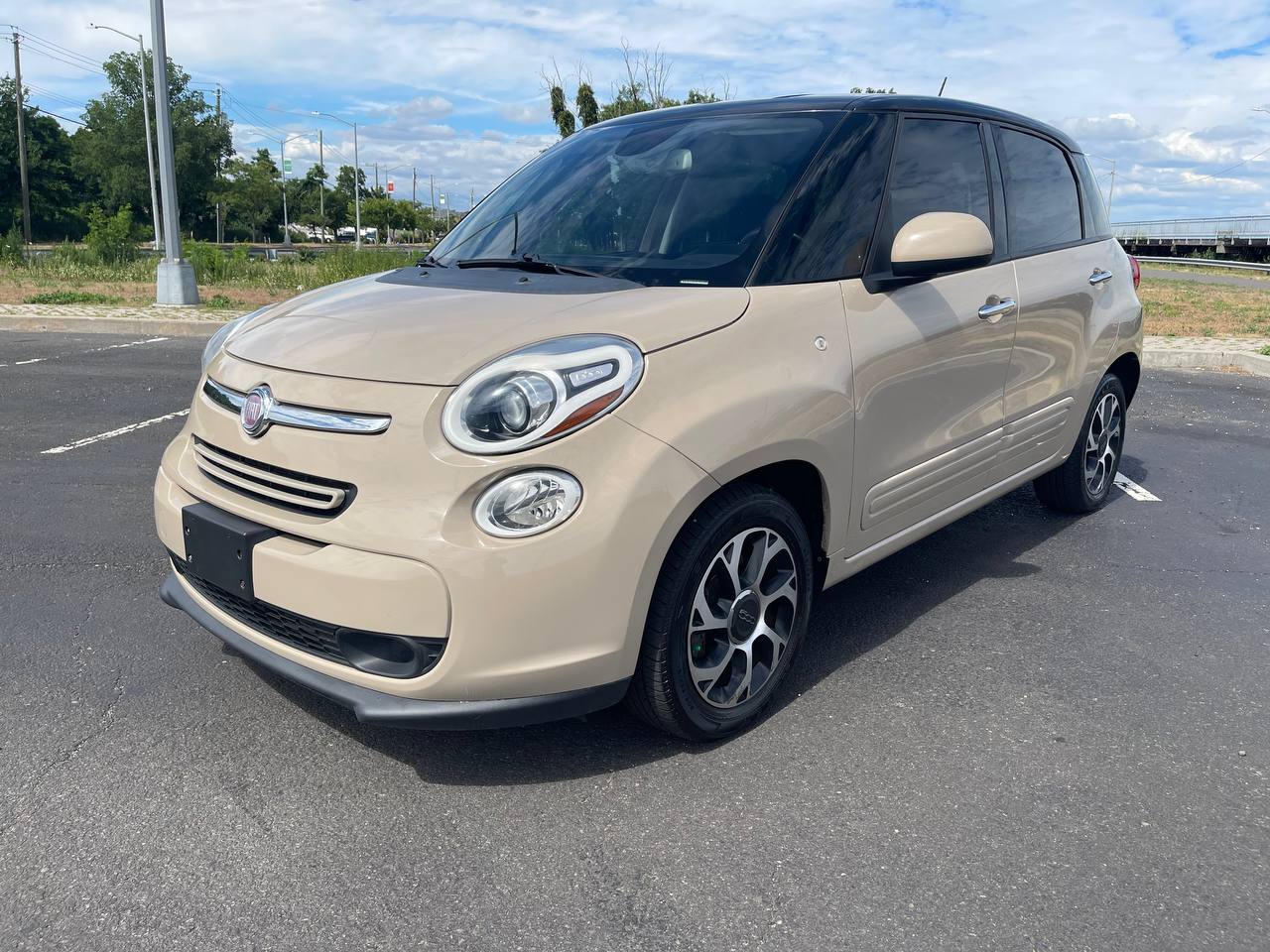 Used Car - 2015 Fiat 500L 4D HATCHBACK EASY for Sale in Staten Island, NY