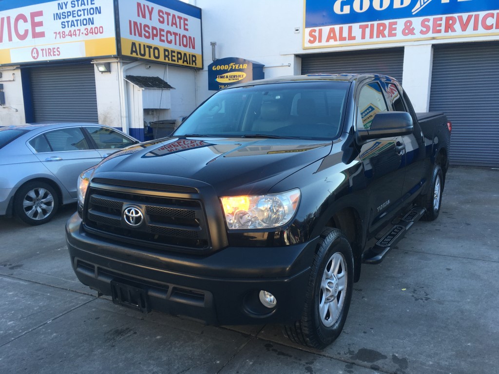 Used Car for sale - 2013 Tundra Grade 4x4 Double Cab Toyota  in Staten Island, NY