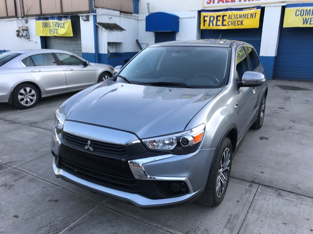 Used 2016 Mitsubishi Outlander ES SUV 11,390.00