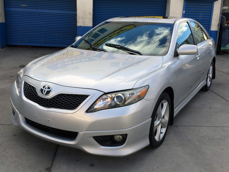 Used Car - 2010 Toyota Camry SE for Sale in Staten Island, NY