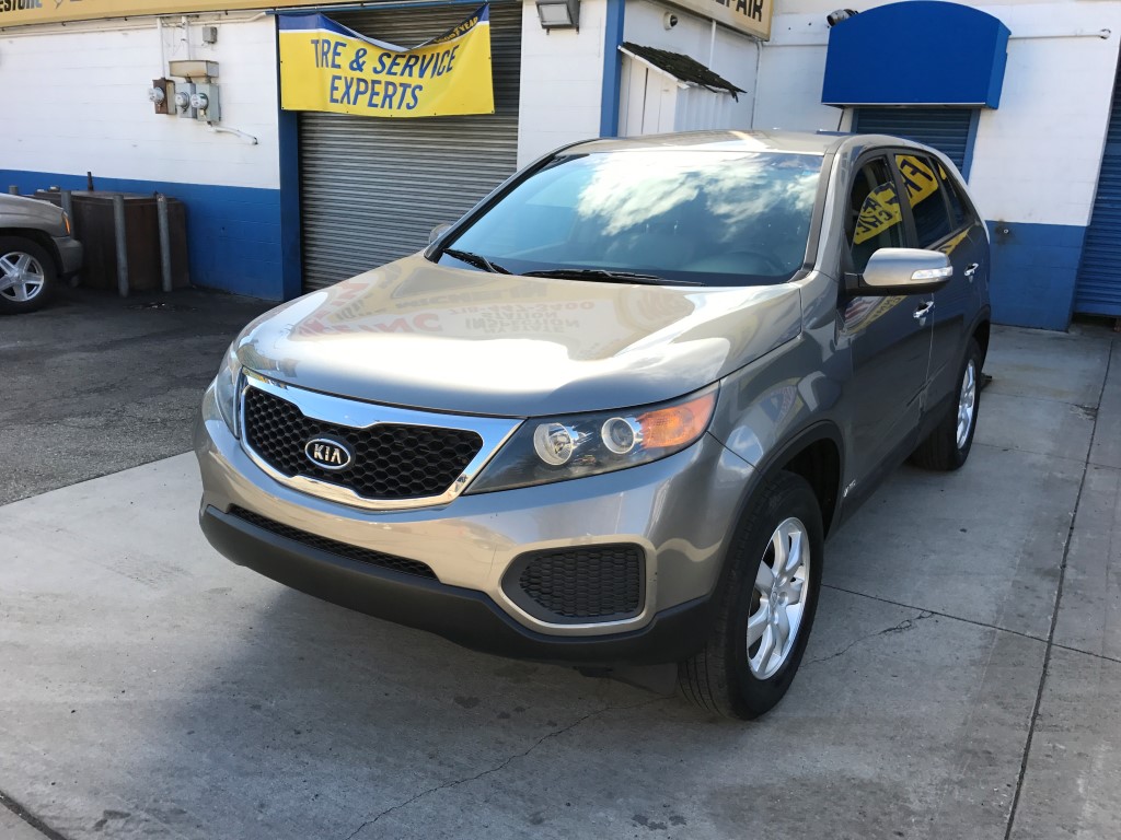 Used Car - 2011 Kia Sorento 4C LX AWD for Sale in Staten Island, NY