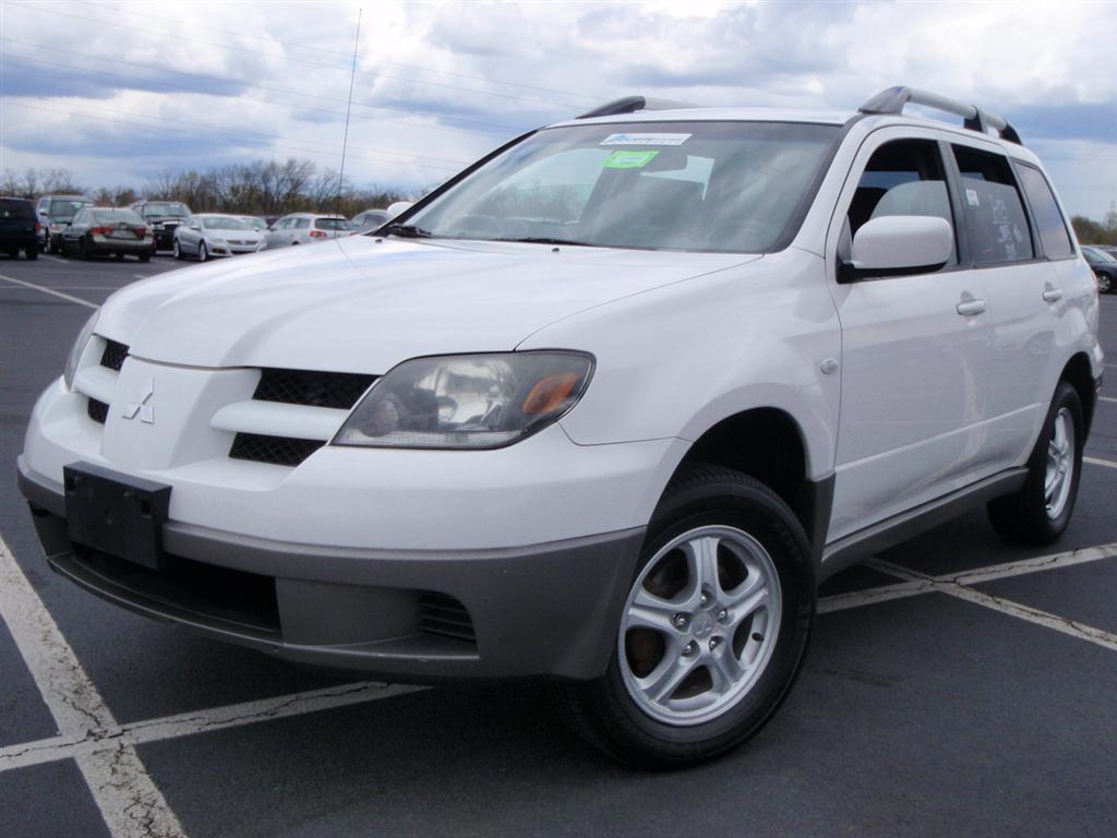 Used Car - 2003 Mitsubishi Outlander LS AWD for Sale in Brooklyn, NY
