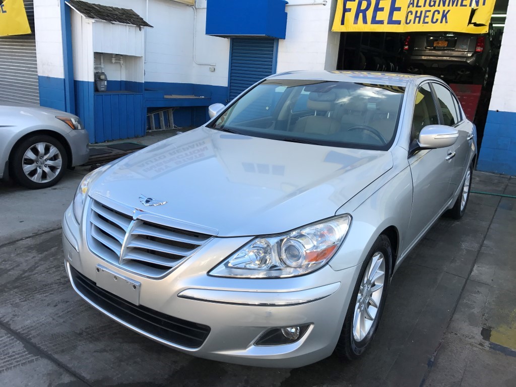 Used Car - 2010 Hyundai Genesis for Sale in Staten Island, NY