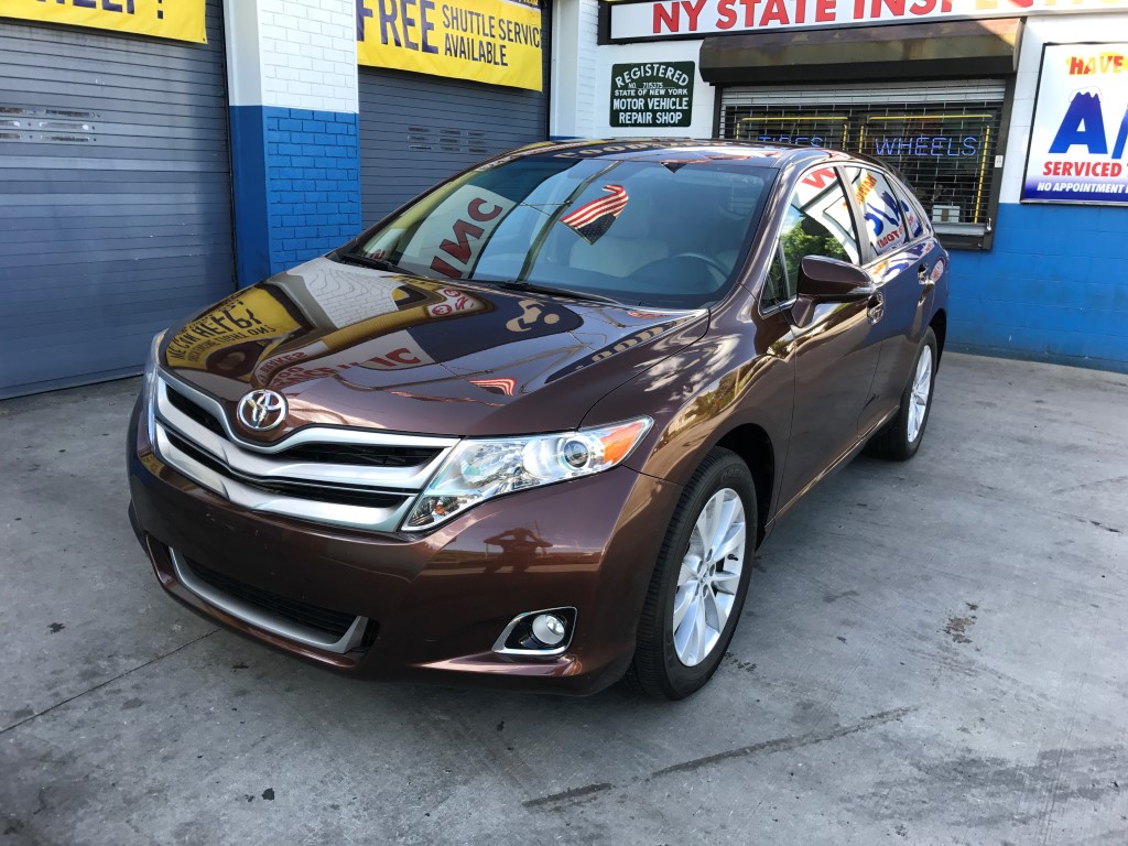 Used Car - 2014 Toyota Venza LE for Sale in Staten Island, NY