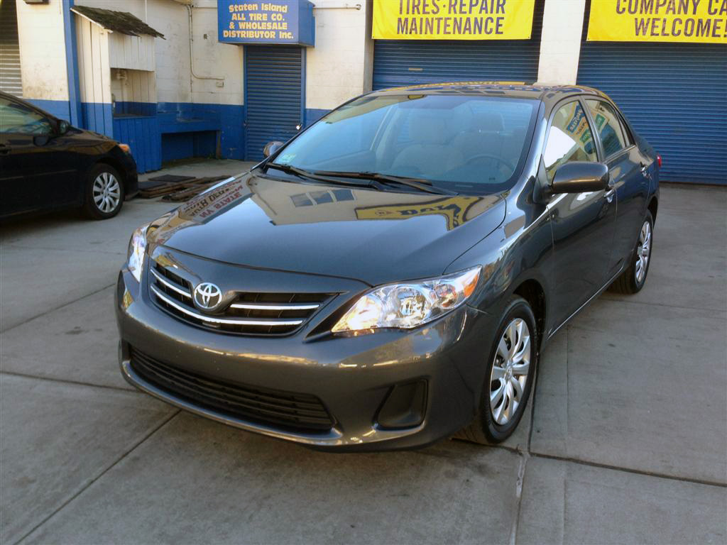 Used 2013 Toyota Corolla 11,990.00