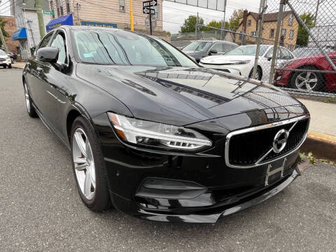 Used Car - 2019 Volvo S90 T5 Momentum AWD for Sale in Staten Island, NY