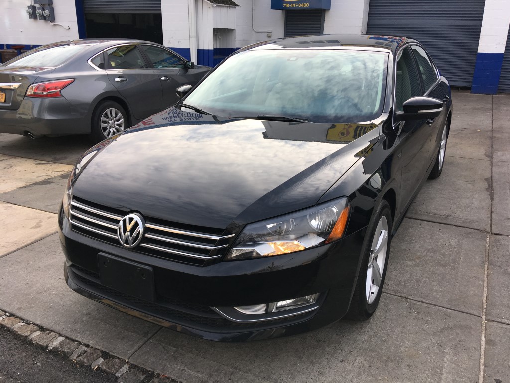 Used Car - 2015 Volkswagen Passat Limited Edition for Sale in Staten Island, NY
