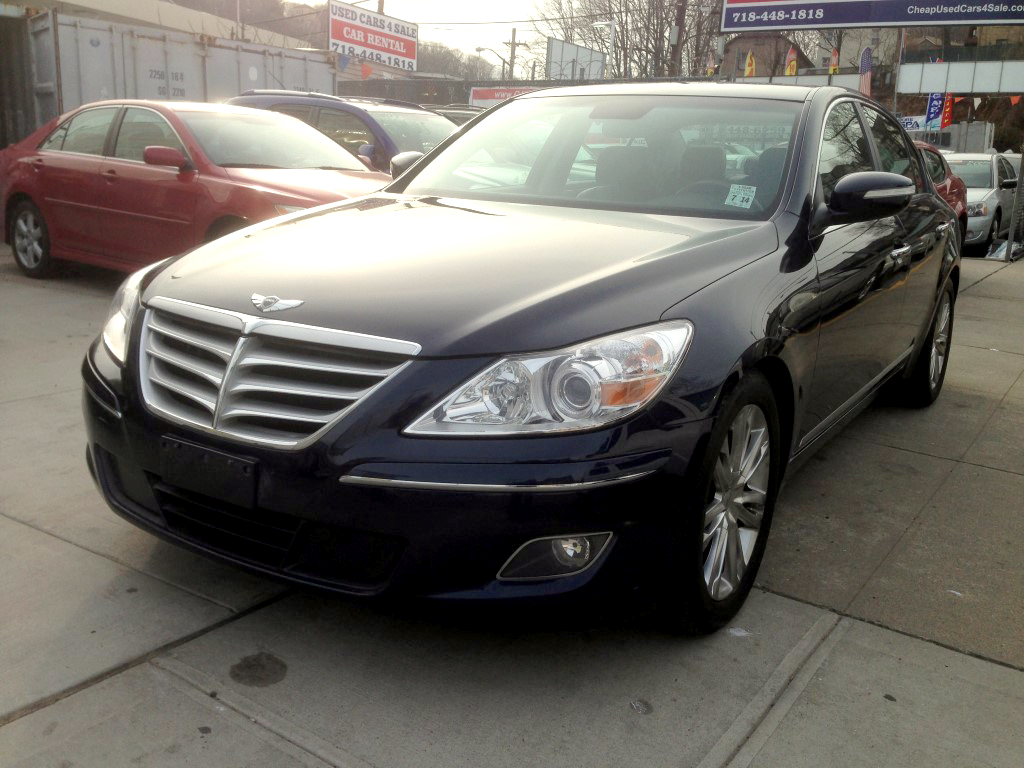 Used Car - 2010 Hyundai Genesis for Sale in Staten Island, NY