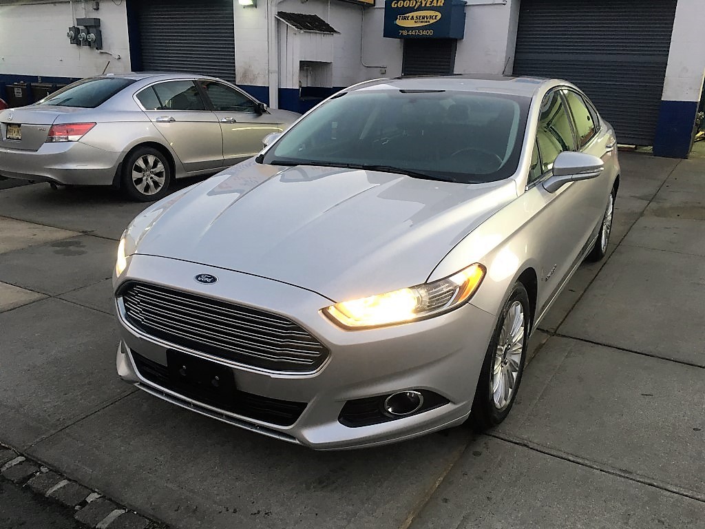 Used Car - 2014 Ford Fusion SE Hybrid for Sale in Staten Island, NY