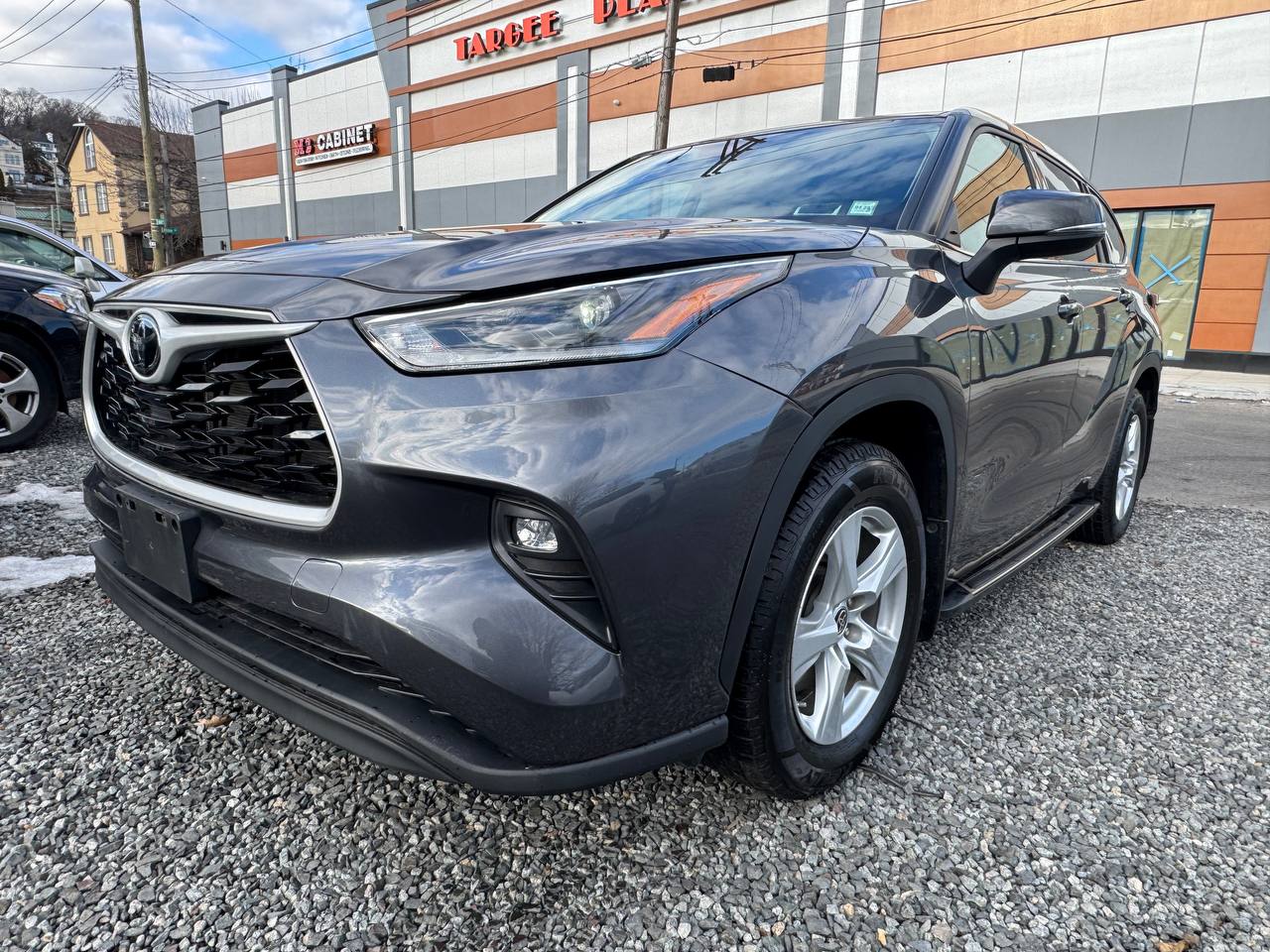 Used Car - 2021 Toyota HIGHLANDER LE for Sale in Staten Island, NY