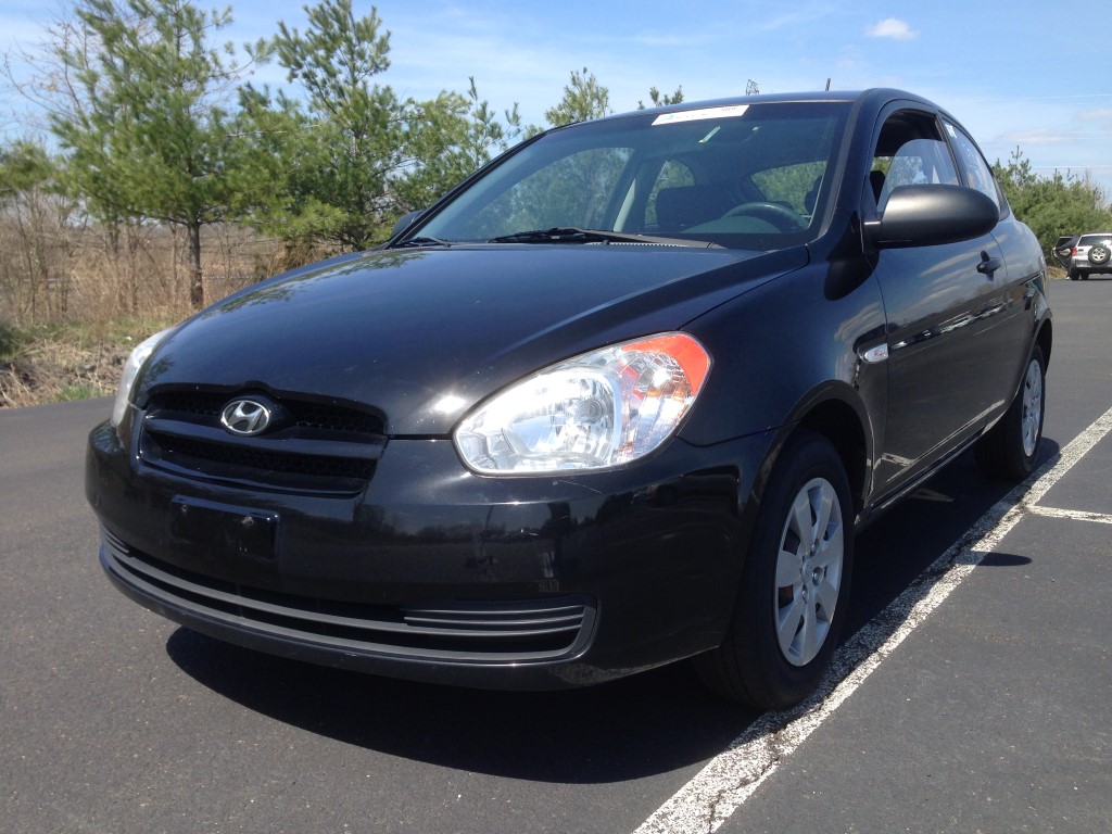 Used Car - 2009 Hyundai Accent for Sale in Staten Island, NY