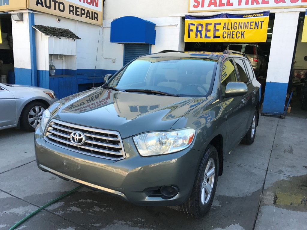 Used Car - 2009 Toyota Highlander for Sale in Staten Island, NY