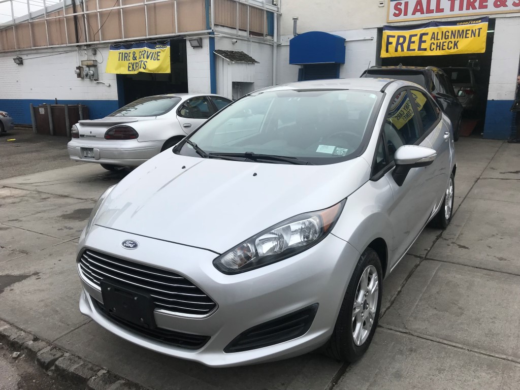 Used Car - 2016 Ford Fiesta SE for Sale in Staten Island, NY