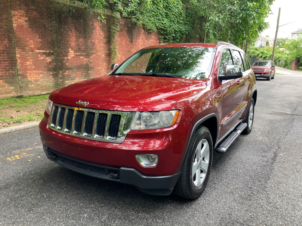 Used Car - 2012 Jeep Grand Cherokee Laredo 4x4 for Sale in Staten Island, NY