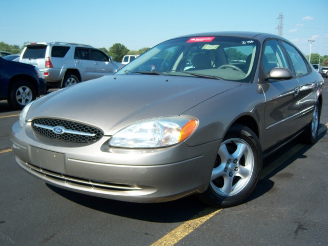 Used Car - 2003 Ford Taurus for Sale in Staten Island, NY