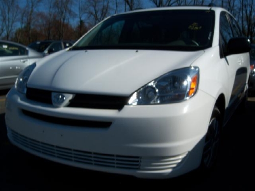 Used Car - 2004 Toyota Sienna for Sale in Brooklyn, NY