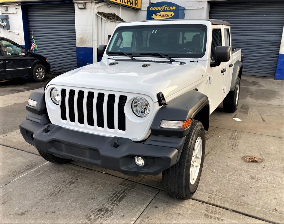 Used Car for sale - 2020 Gladiator Sport 4X4 Jeep  in Staten Island, NY