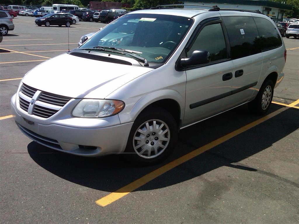 Used Car - 2005 Dodge Grand Caravan for Sale in Brooklyn, NY
