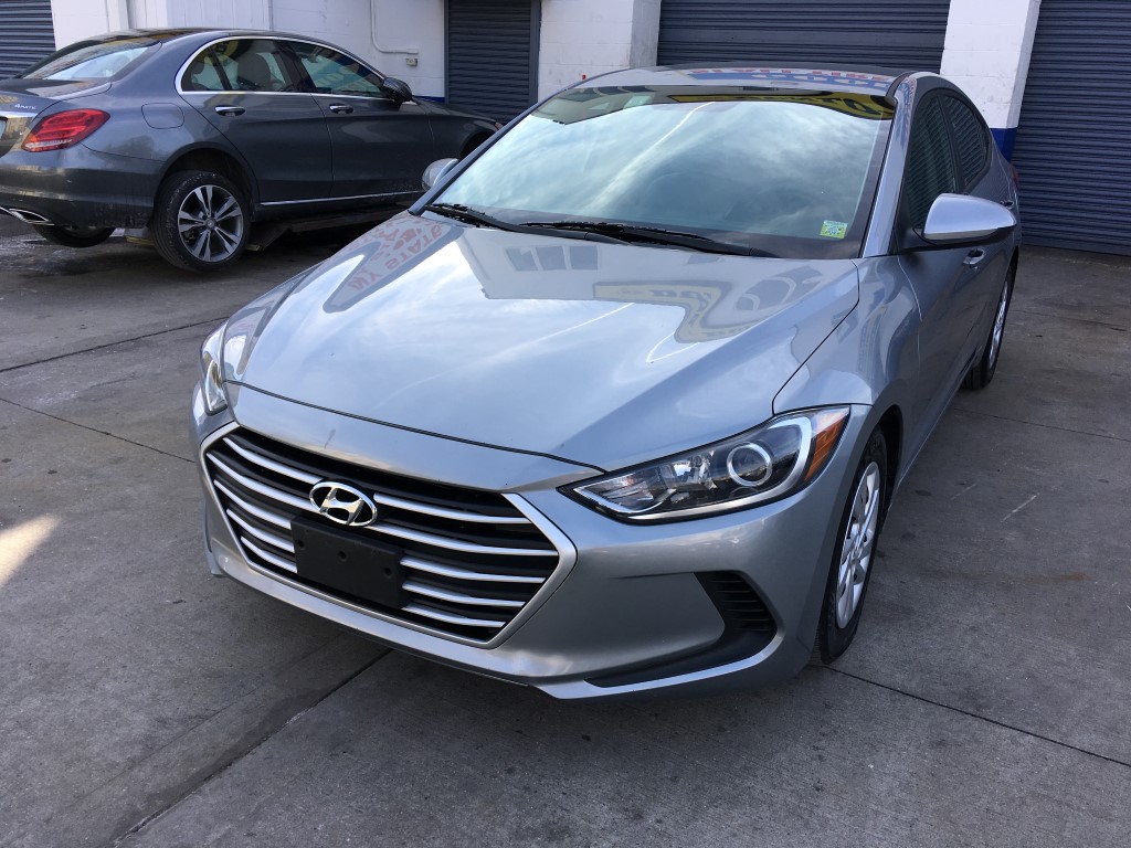 Used Car - 2017 Hyundai Elantra SE for Sale in Staten Island, NY