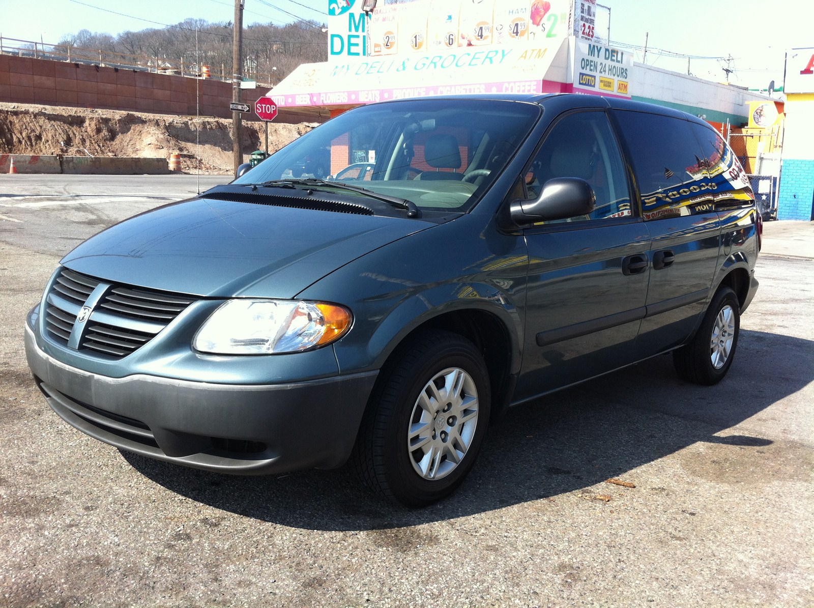 offers Used Car for Sale 2007 Dodge Caravan SE