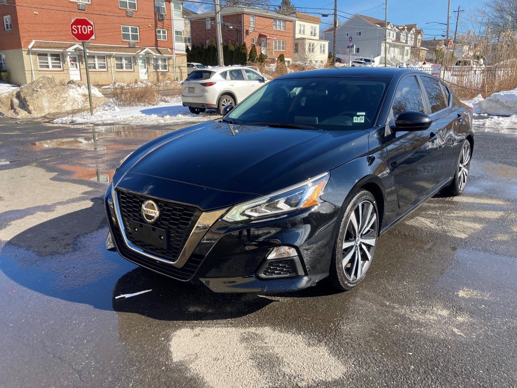 Used Car - 2020 Nissan Altima 2.5 SR for Sale in Staten Island, NY