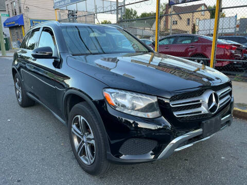 Used Car - 2017 Mercedes-Benz GLC 300 4MATIC AWD for Sale in Staten Island, NY