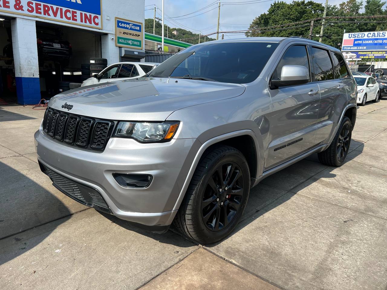 Used Car - 2018 Jeep Grand Cherokee Altitude for Sale in Staten Island, NY