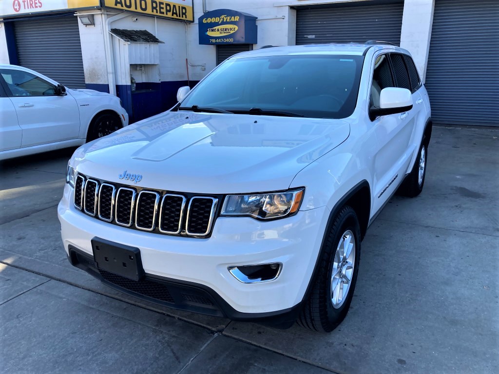 Used Car - 2018 Jeep Grand Cherokee Laredo for Sale in Staten Island, NY