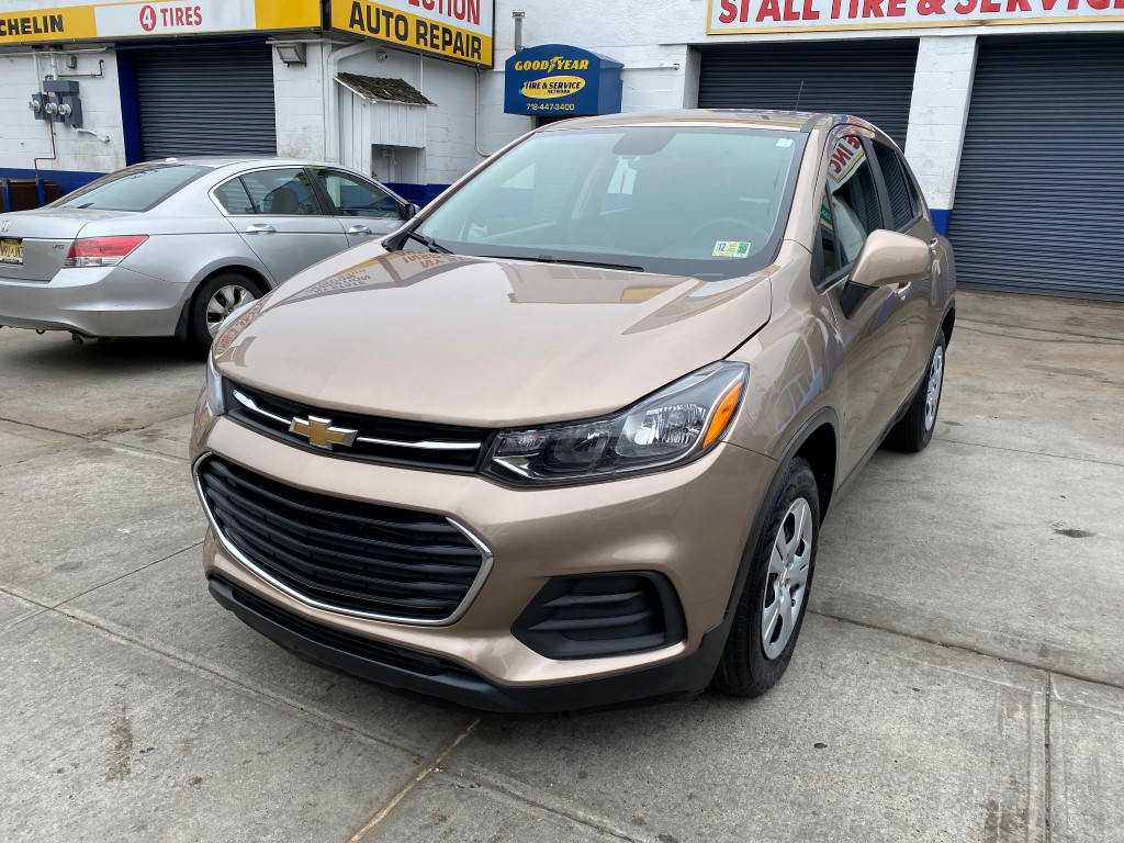 Used Car - 2018 Chevrolet Trax LS for Sale in Staten Island, NY