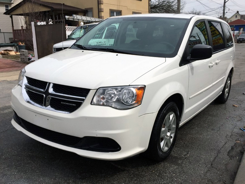 Used Car - 2012 Dodge Grand Caravan for Sale in Staten Island, NY