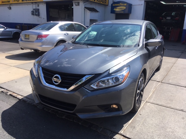 Used Car for sale - 2018 Altima SV Nissan  in Staten Island, NY