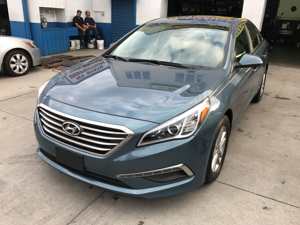 Used Car for sale - 2015 Sonata SE Hyundai  in Staten Island, NY