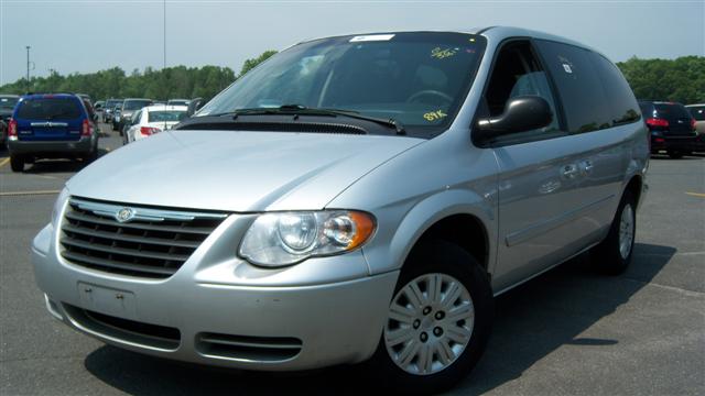 Chrysler town and country vans used