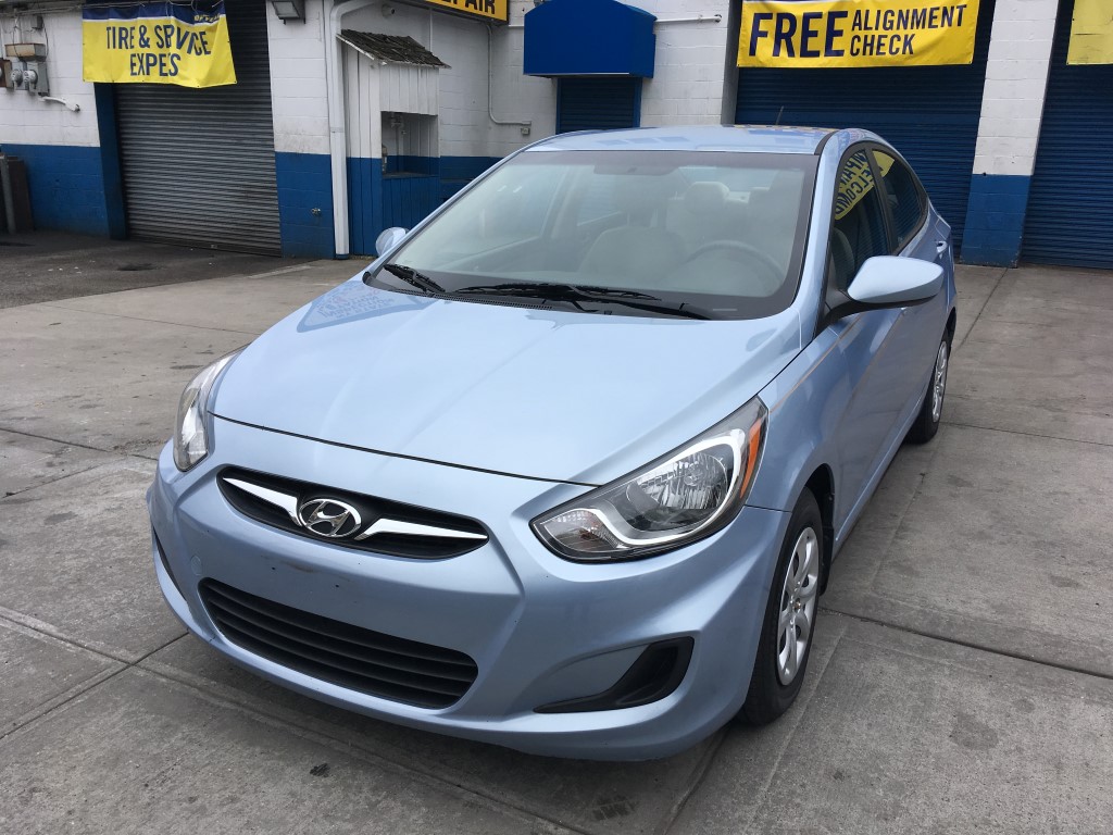 Used Car - 2012 Hyundai Accent GLS for Sale in Staten Island, NY