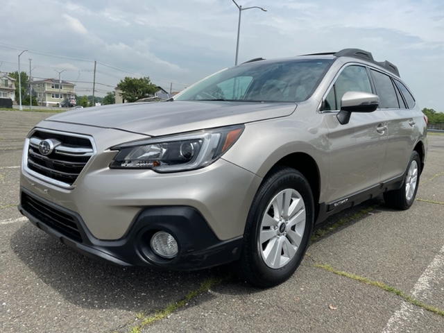 Used Car - 2018 Subaru Outback 2.5i Limited AWD for Sale in Staten Island, NY