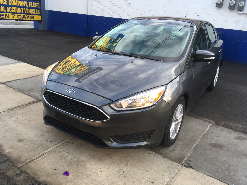 Used Car - 2017 Ford Focus SE for Sale in Staten Island, NY