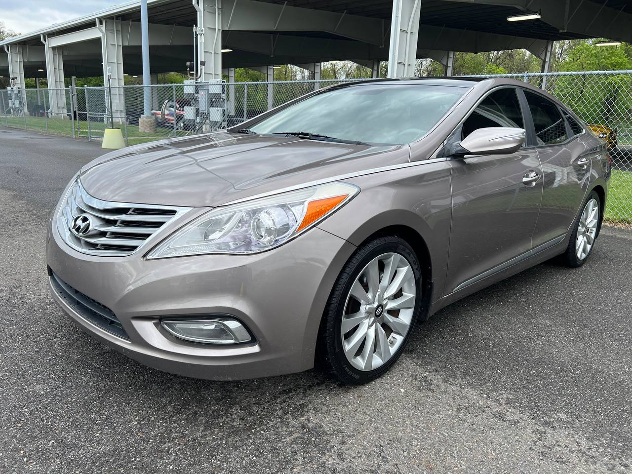 Used Car - 2013 Hyundai Azera for Sale in Brooklyn, NY