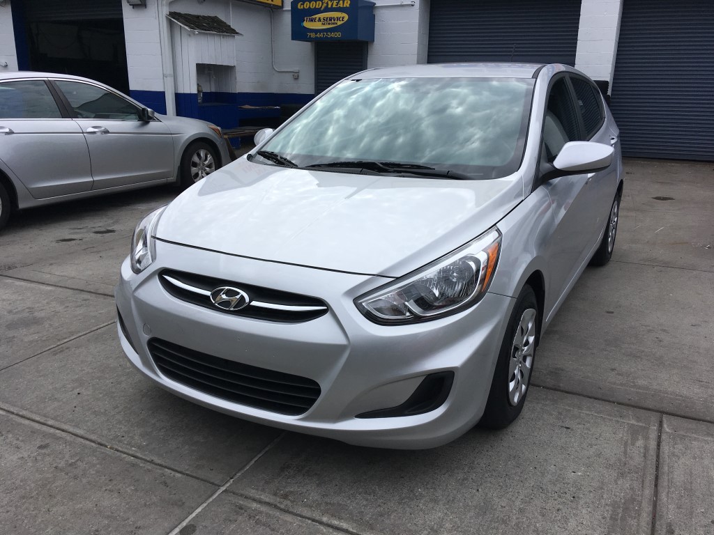 Used Car - 2016 Hyundai Accent SE for Sale in Staten Island, NY