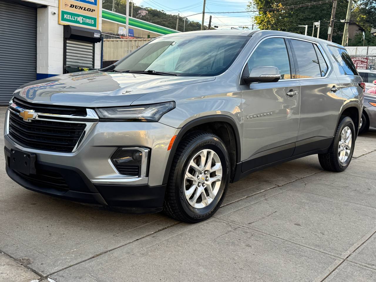 Used Car - 2021 Chevrolet Traverse LS for Sale in Staten Island, NY