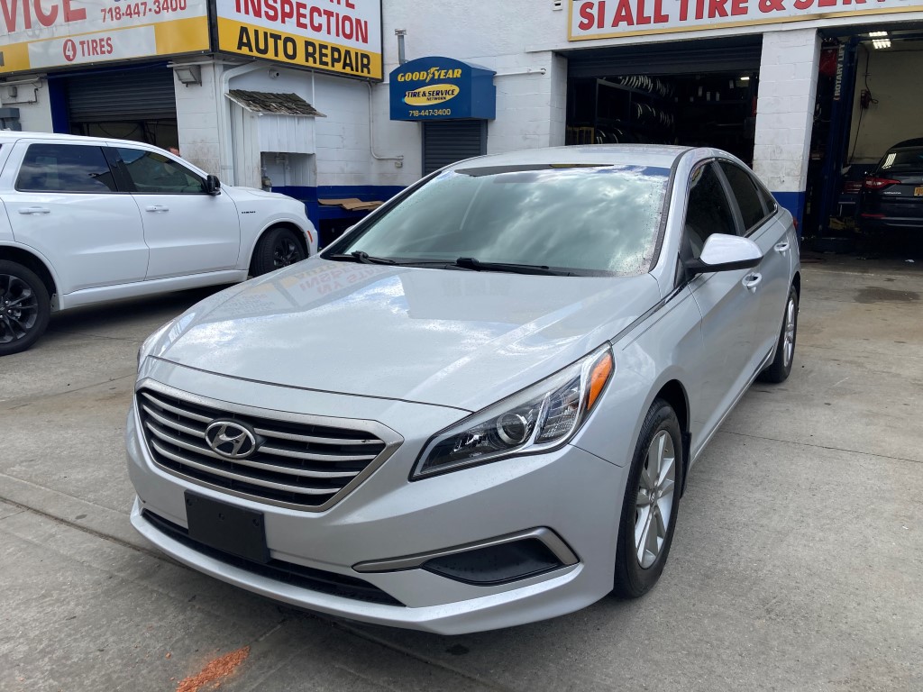 Used Car - 2016 Hyundai Sonata SE for Sale in Staten Island, NY