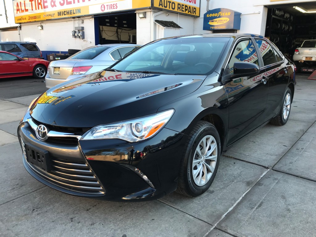 Used Car - 2017 Toyota Camry LE for Sale in Staten Island, NY