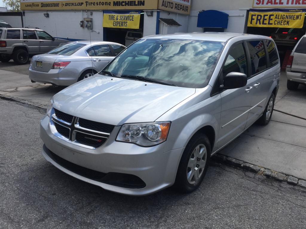 Used Car - 2012 Dodge Grand Caravan SE for Sale in Staten Island, NY